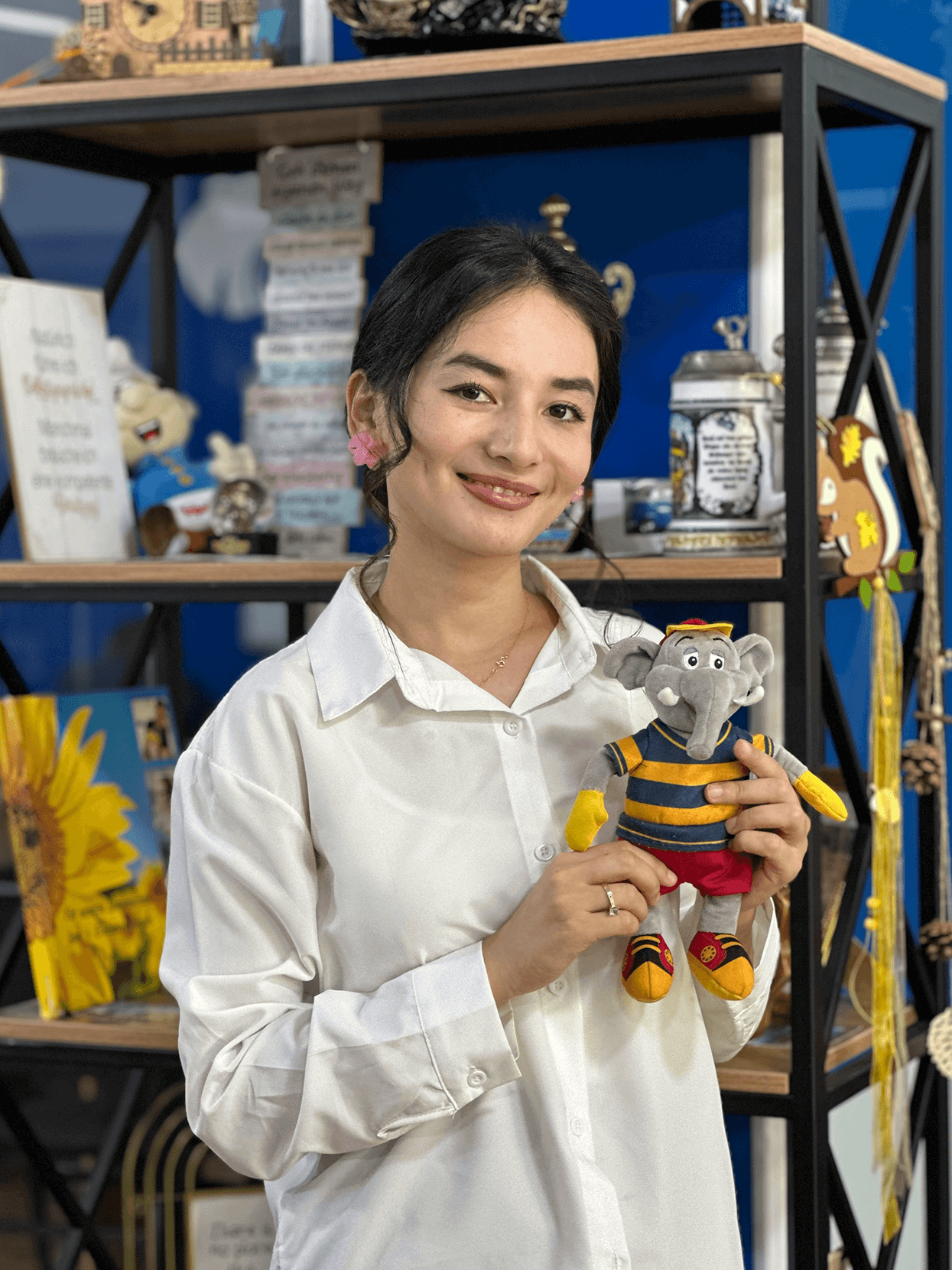 Frau Saida Mustafoyeva